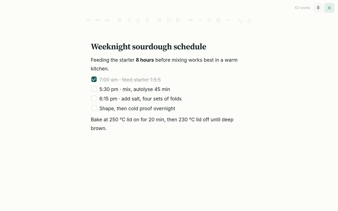Focus mode: a single note on a quiet page, with everything else tucked away